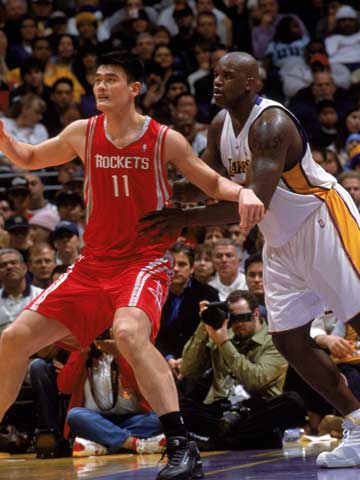 开赛哨声响 开赛哨声响