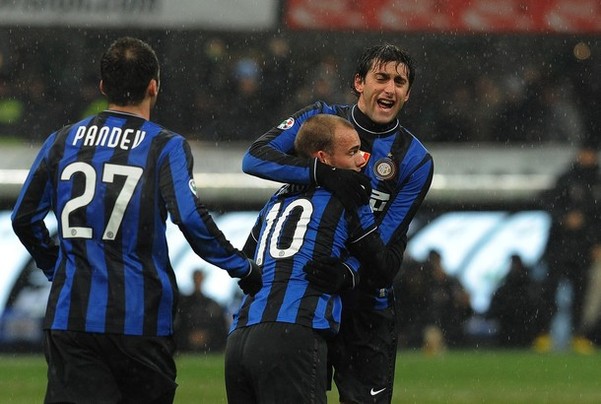 分散在两三 分散在两三